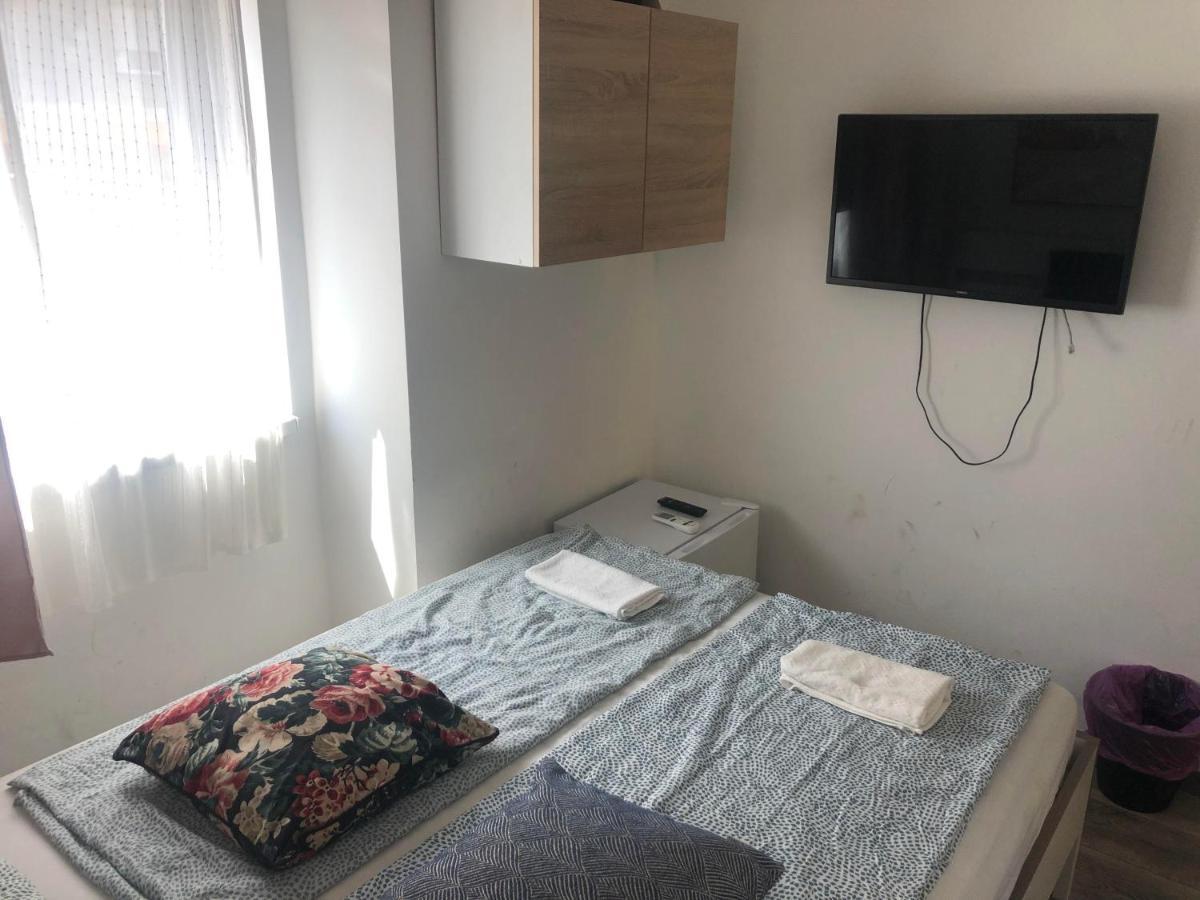 Bella Fiore Mini Rooms 3 Βουδαπέστη Εξωτερικό φωτογραφία